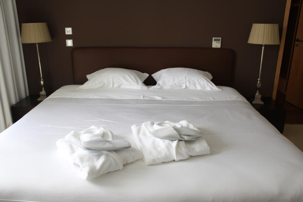 Almenara Suites Guest House Vila Nova de Gaia Buitenkant foto