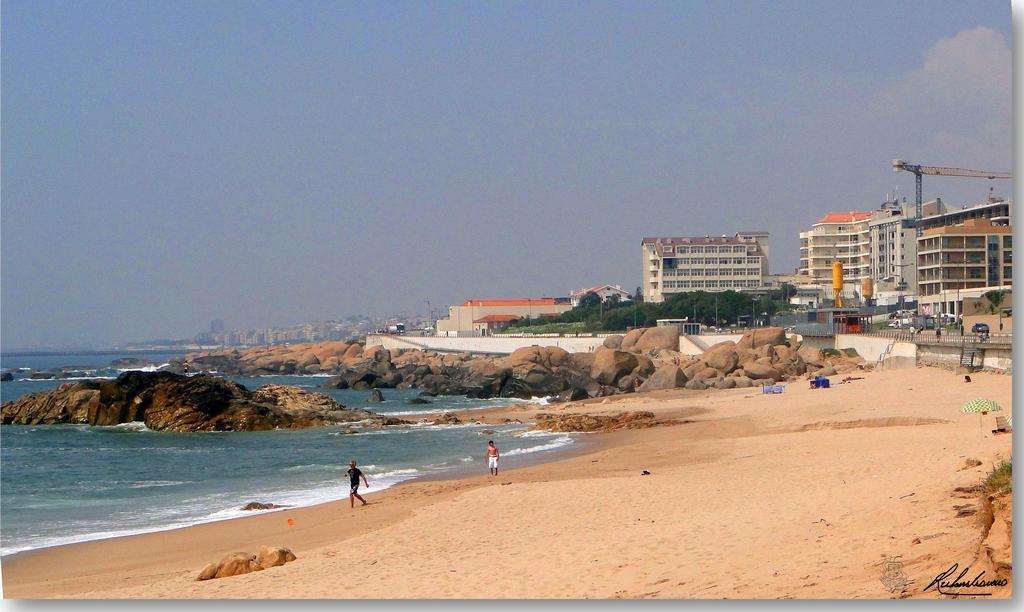 Almenara Suites Guest House Vila Nova de Gaia Buitenkant foto