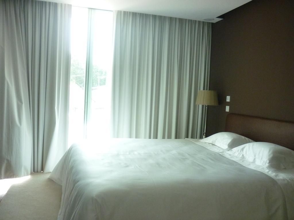 Almenara Suites Guest House Vila Nova de Gaia Buitenkant foto