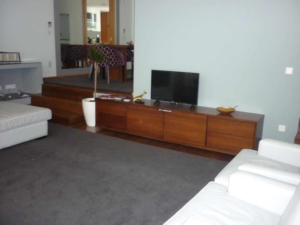 Almenara Suites Guest House Vila Nova de Gaia Buitenkant foto