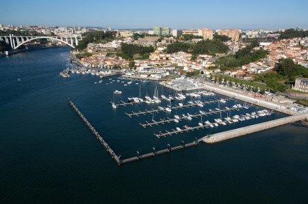 Almenara Suites Guest House Vila Nova de Gaia Buitenkant foto